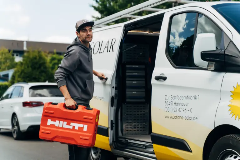 JAYTEE x Corona Solar Moods-21